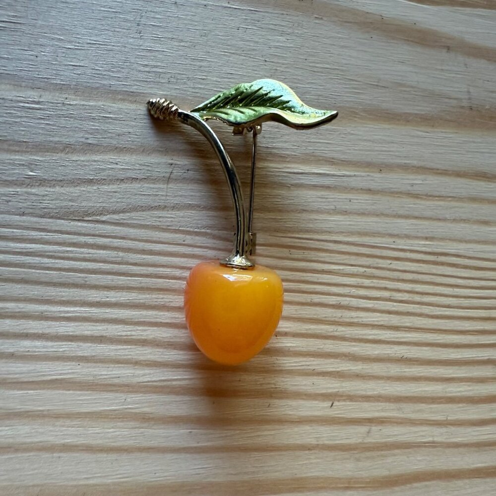 Gold-Tone Cherry Brooch With Orange Enamel Fruit & Green Leaf Pin Jewelry